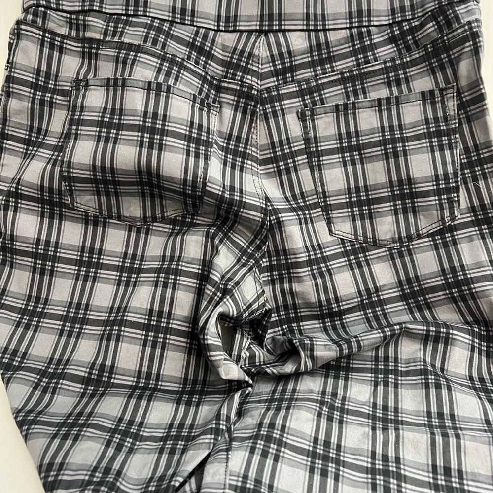 Nine West Heidi Pull On Pants - Picture 3 of 5